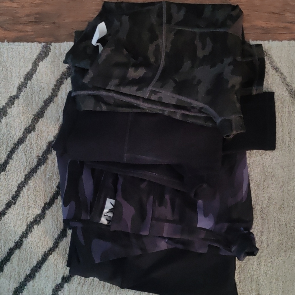 4 Pairs of leggings